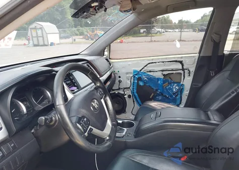 2018 Toyota Highlander Xle из США, поврежденный, VIN 5TDJZRFH1JS543786